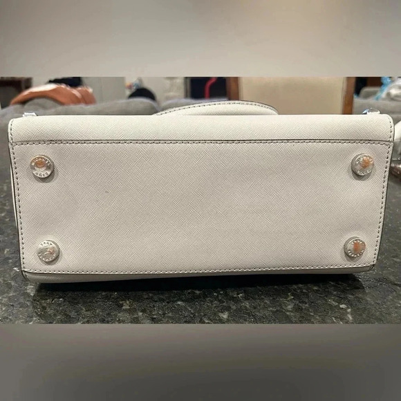 Michael Kors Selma Stud Satchel Bag Purse Grey Cement Saffiano Leather - Picture 3 of 14